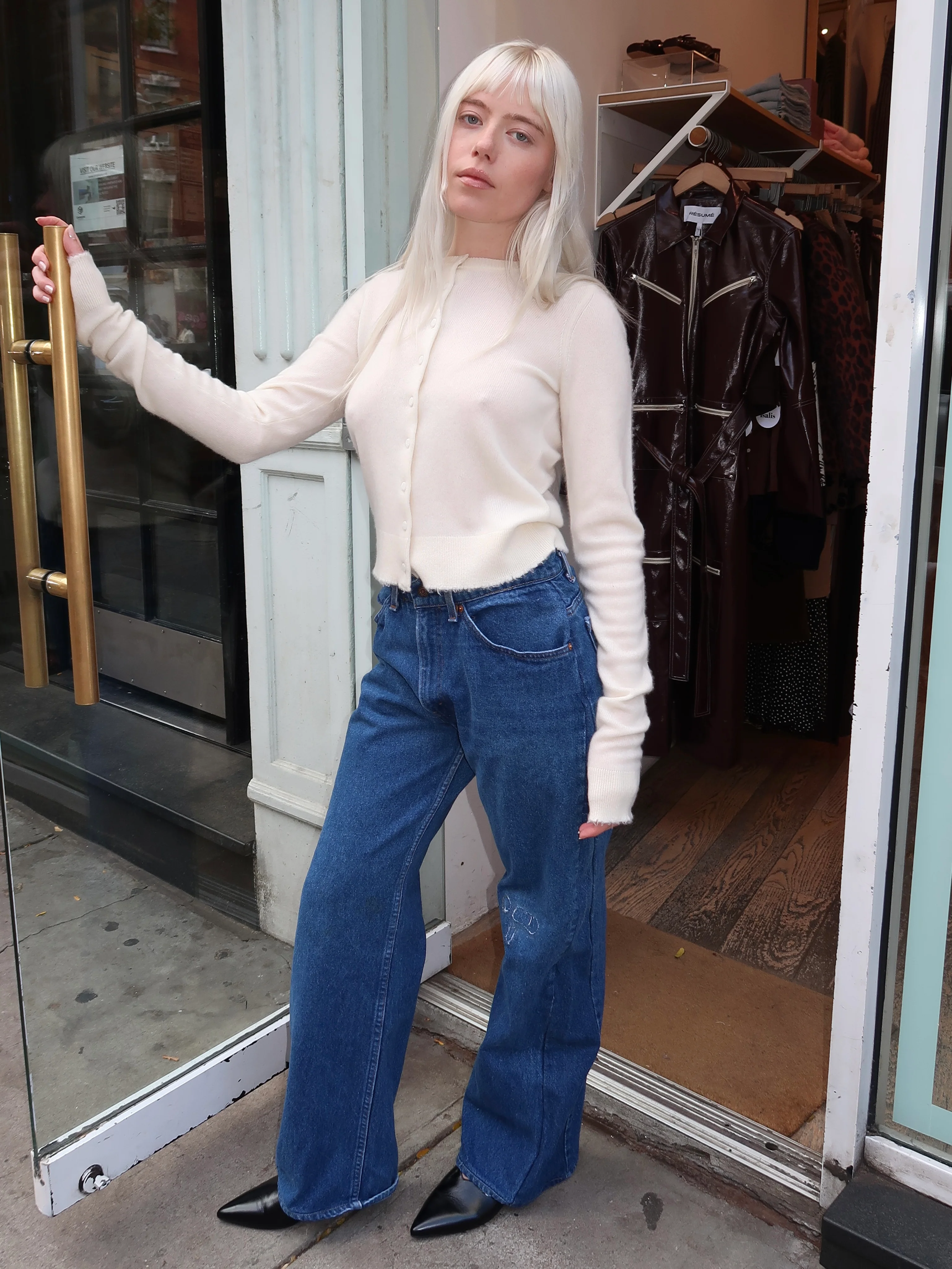 90s Trouser Jean in Medium/Dark - Image 4