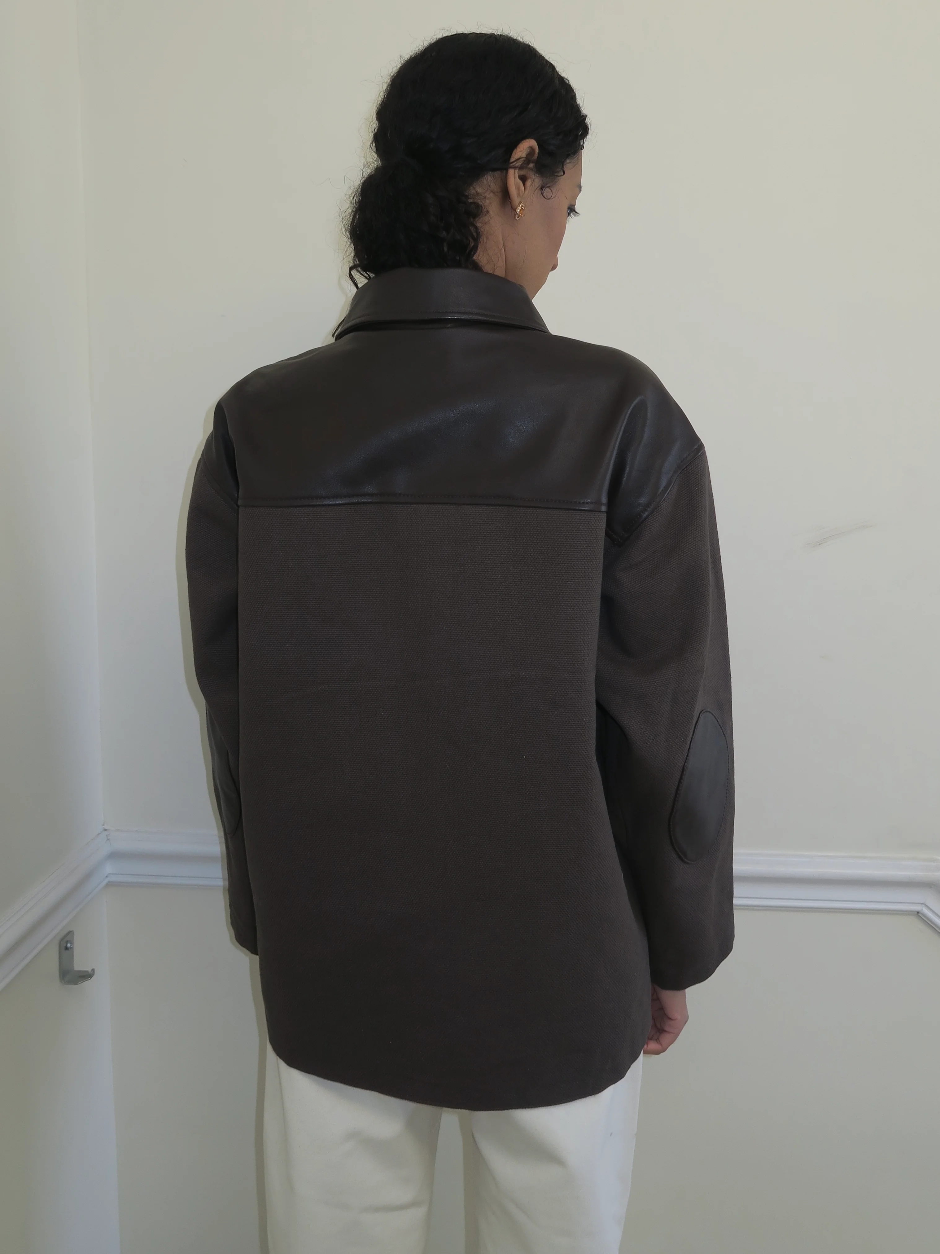 Antonia Jacket in Olive Brown - Image 3