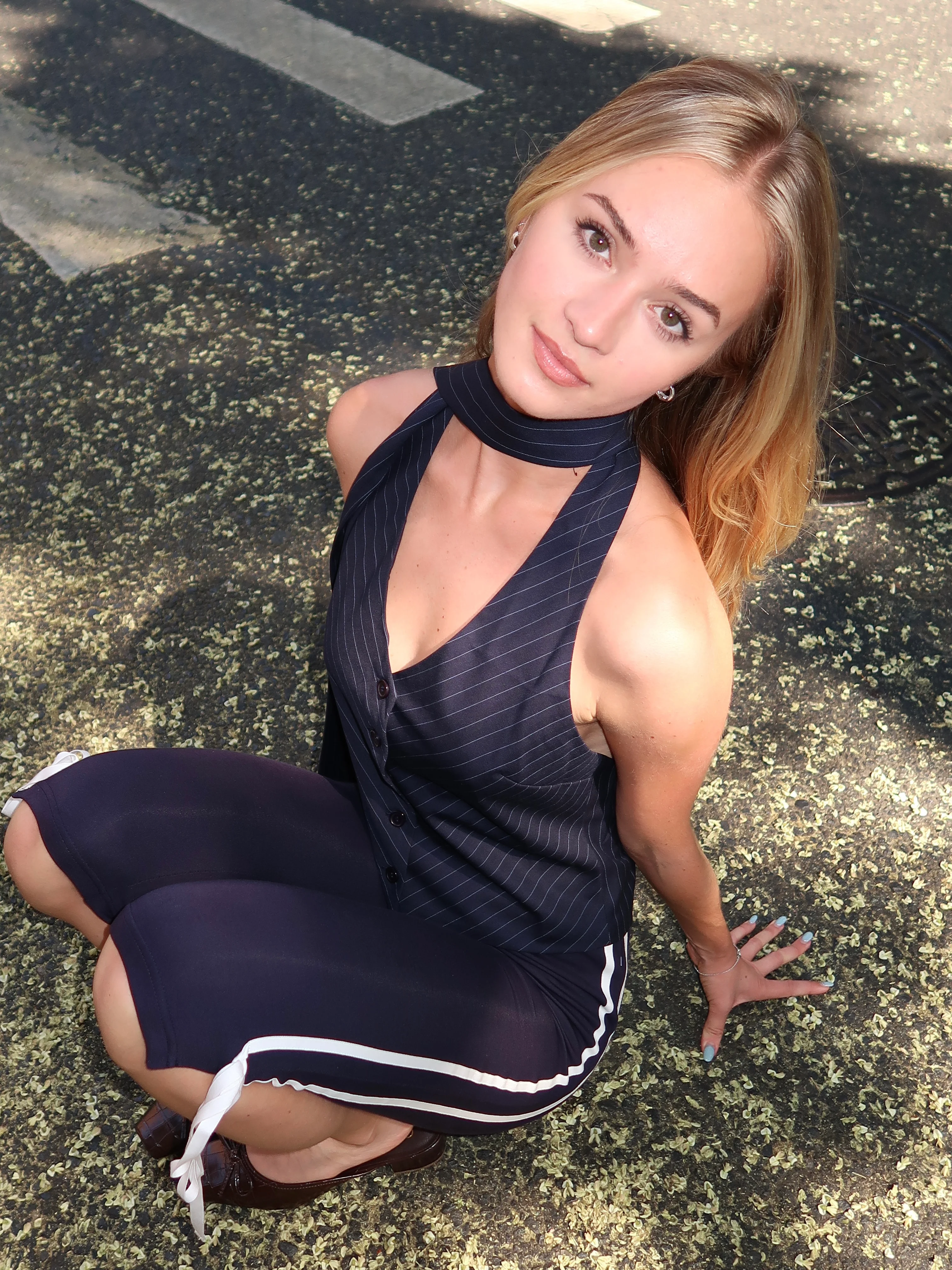 Chad Tie-Neck Halter Top in Navy - Image 4