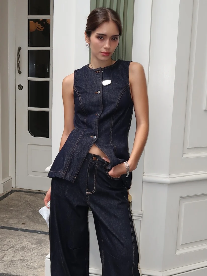 Cisek Denim Vest in Indigo - Image 4