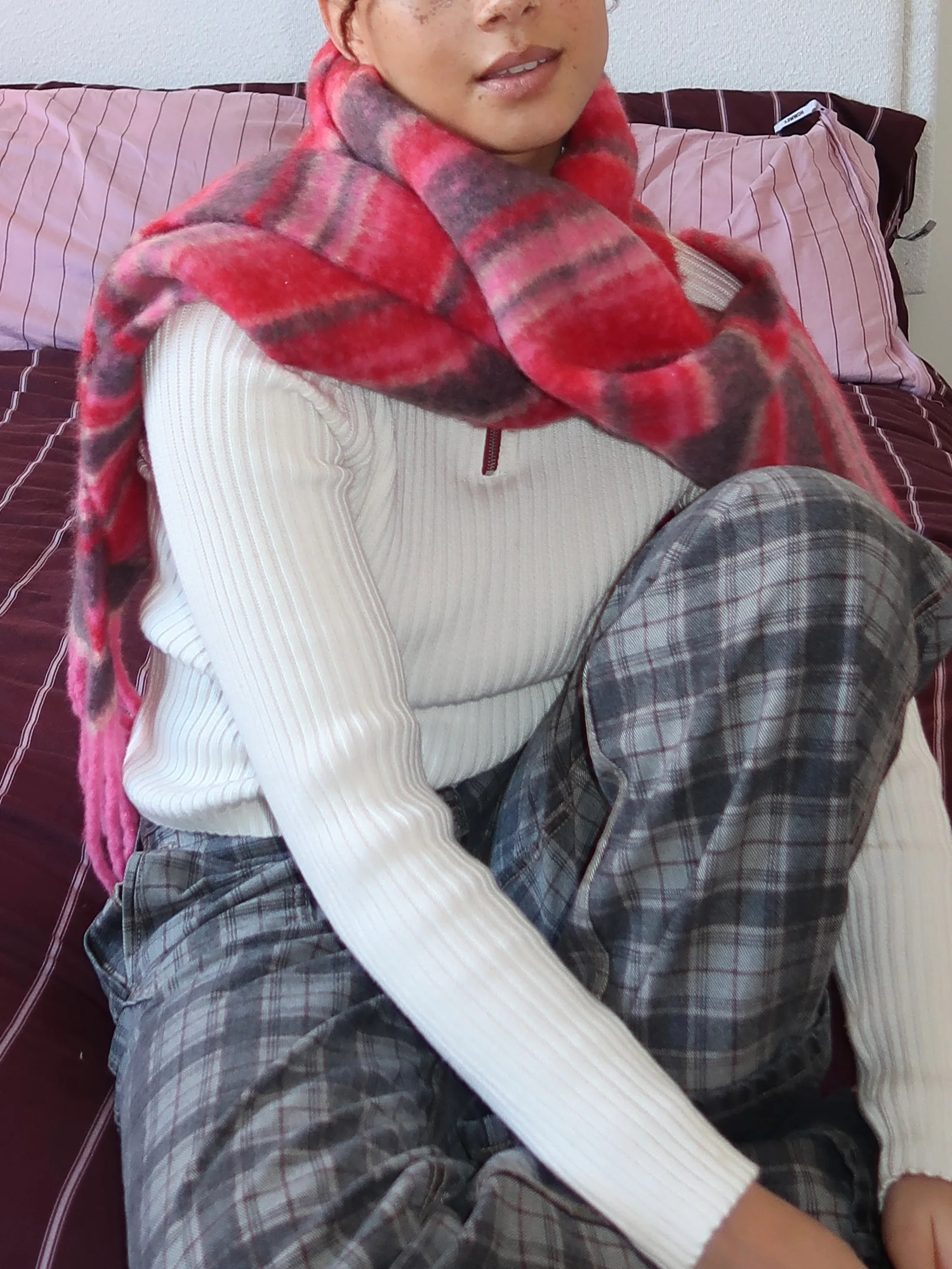 DM Fluffy Scarf in Pink Pop Stripe Pink - Image 3