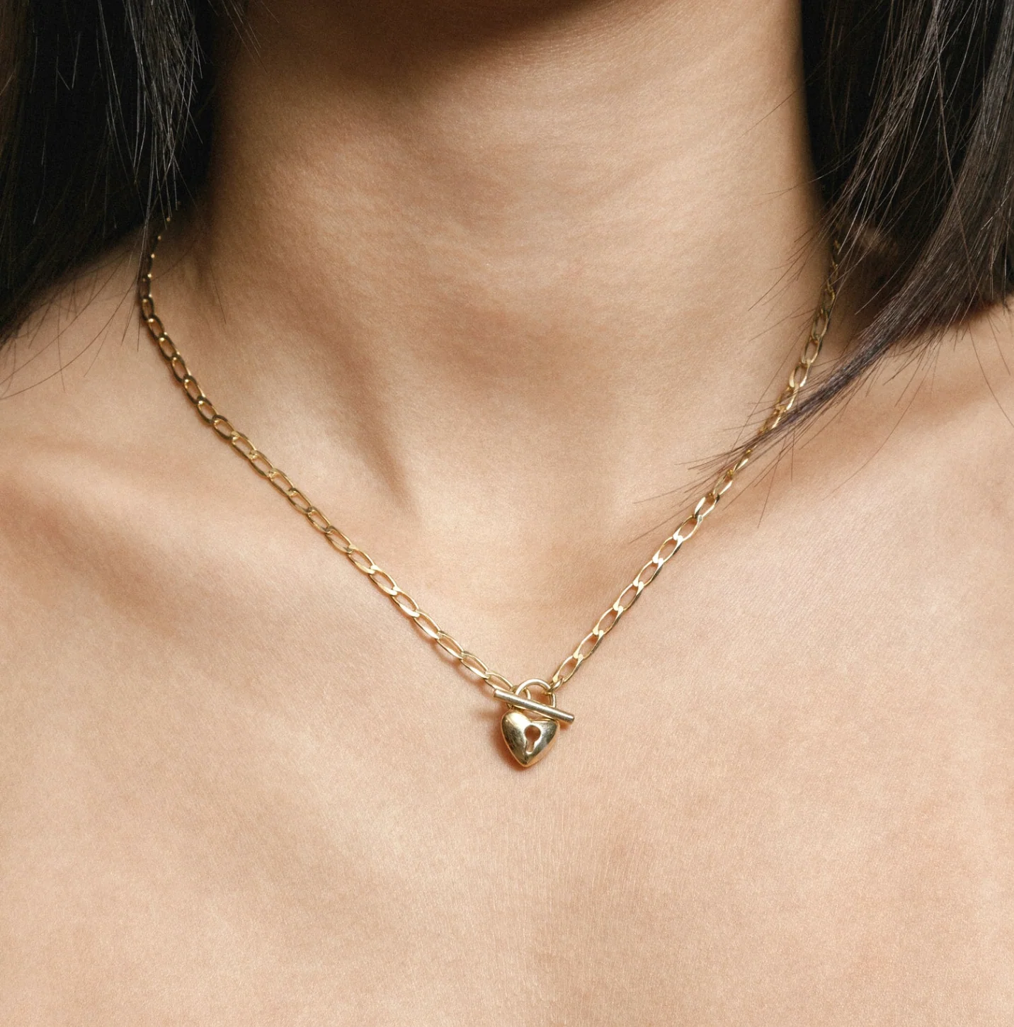 Heart Toggle Necklace in Gold - Image 2
