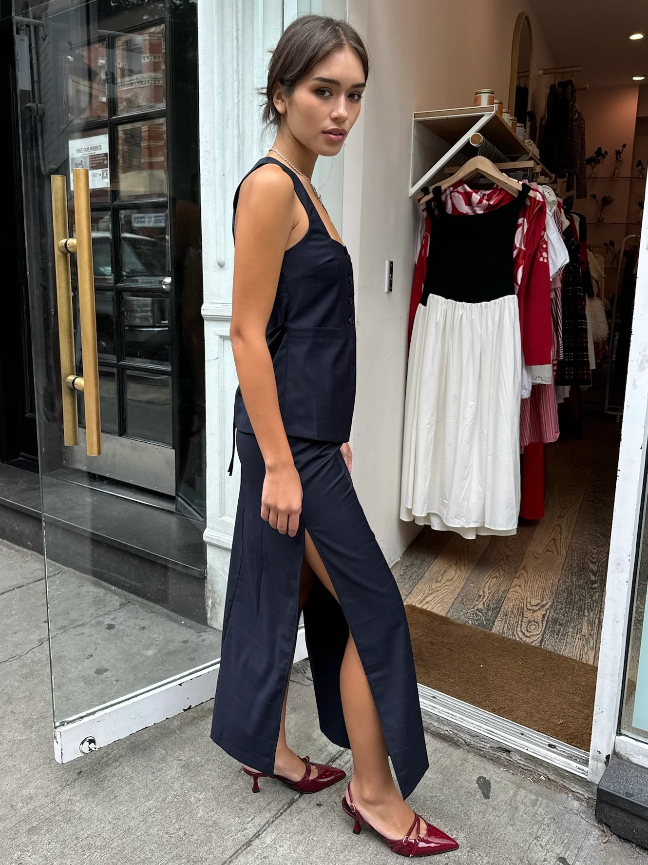 Irving Pencil Skirt in Navy - Image 5