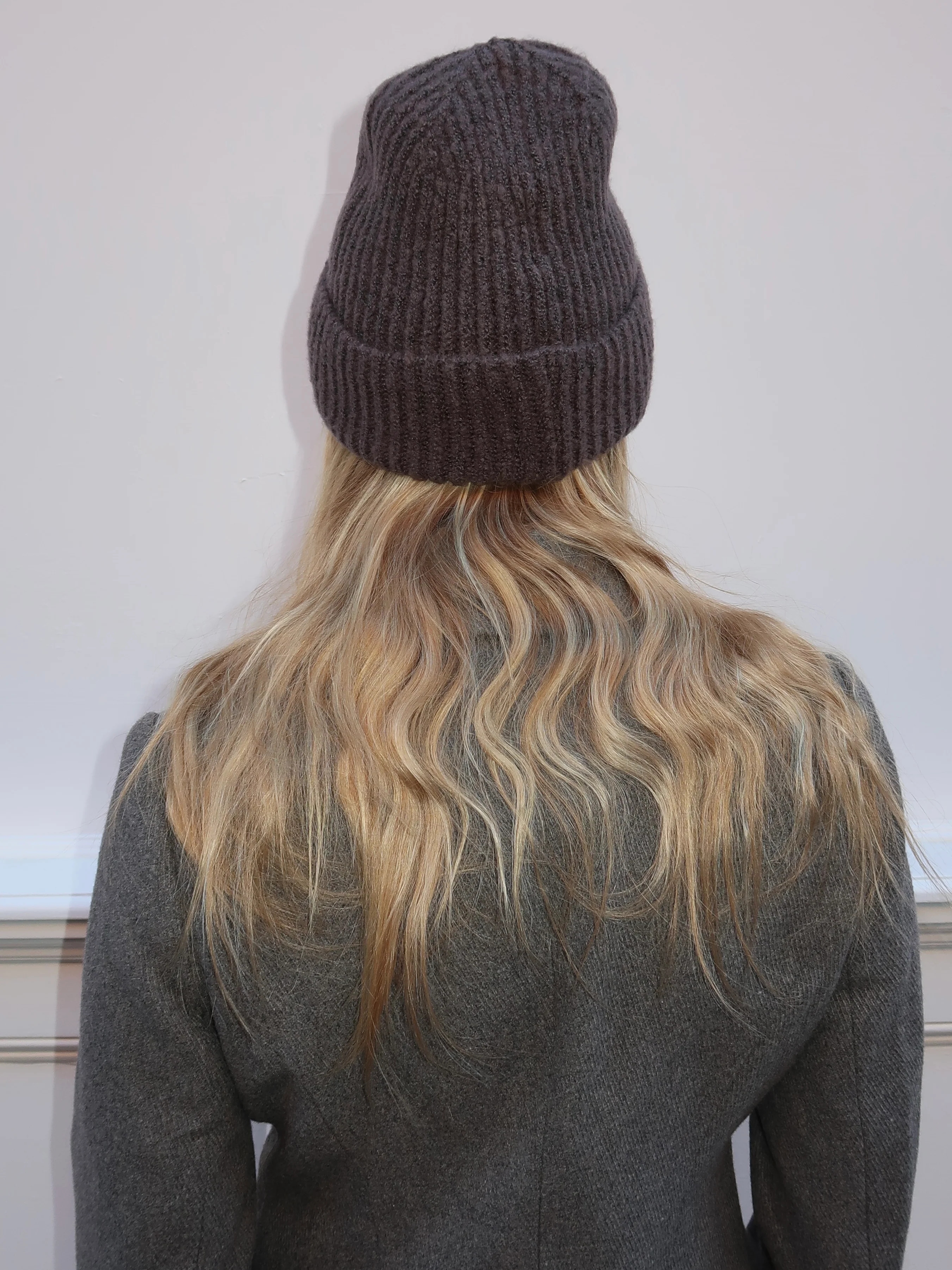 Isalis Arctic Beanie in Charcoal - Image 2