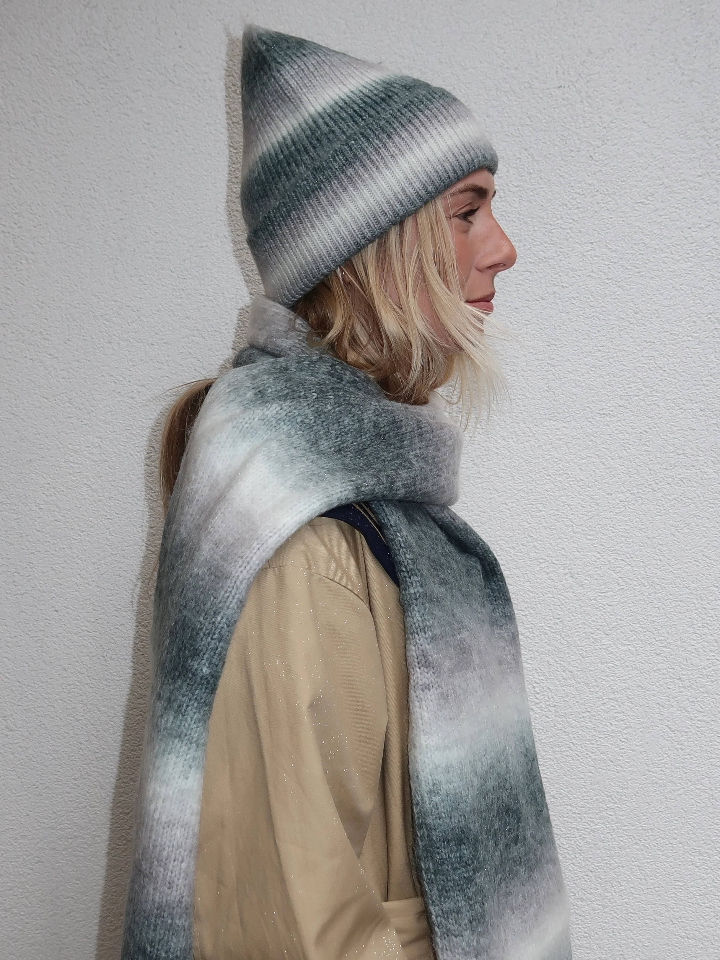 Isalis Sunset Beanie in Grey Multi - Image 2