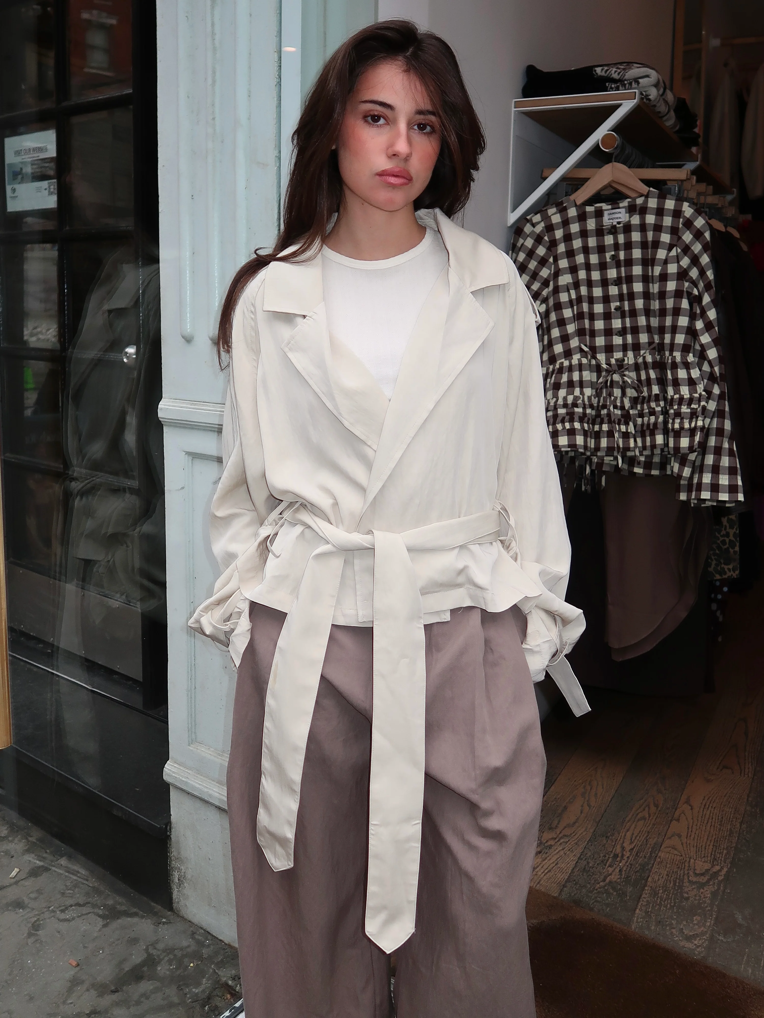 Jass Shirt Trench in Khaki - Image 4