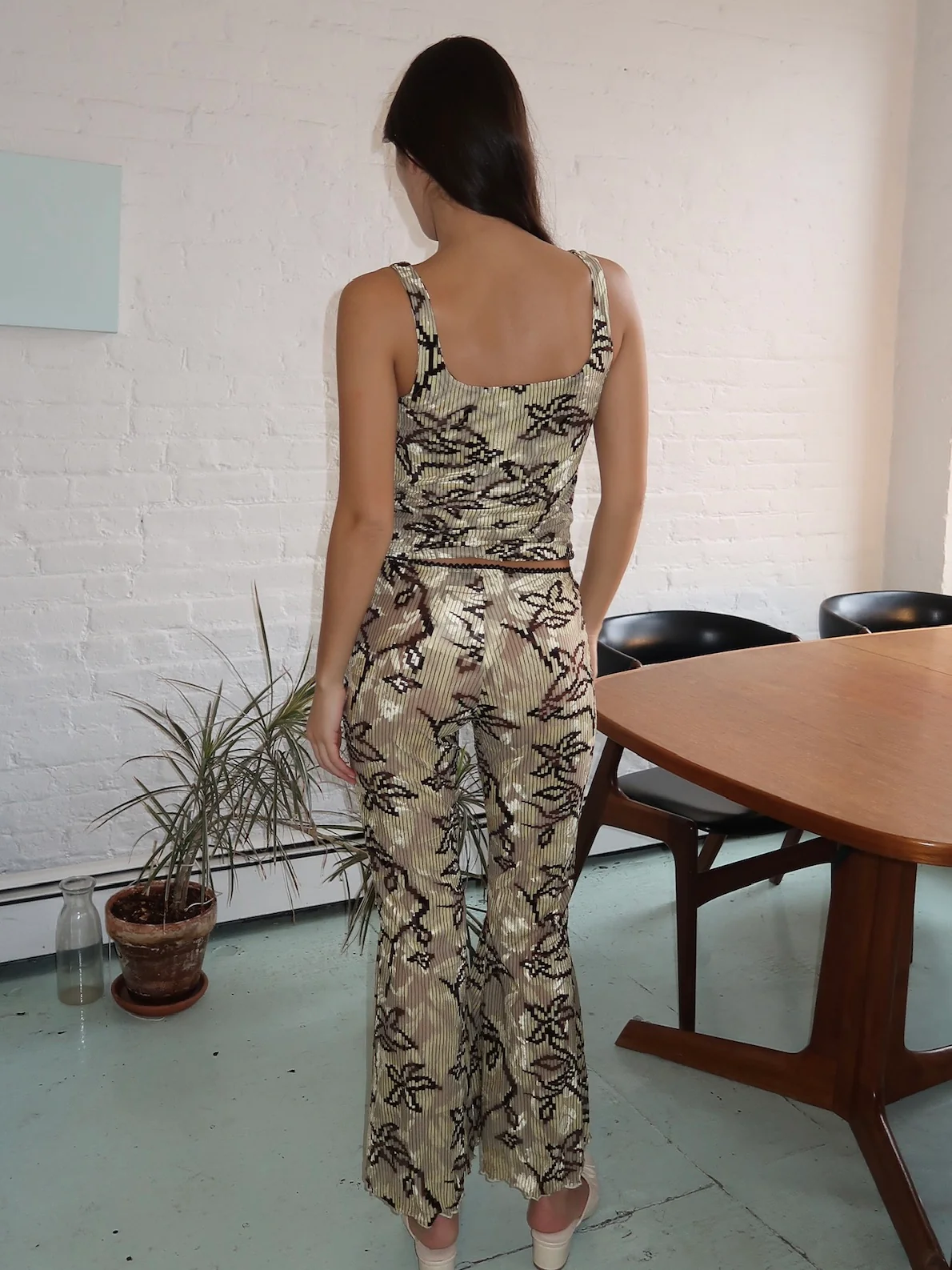 Jeslynn Pant in Ecru/Brown - Image 3
