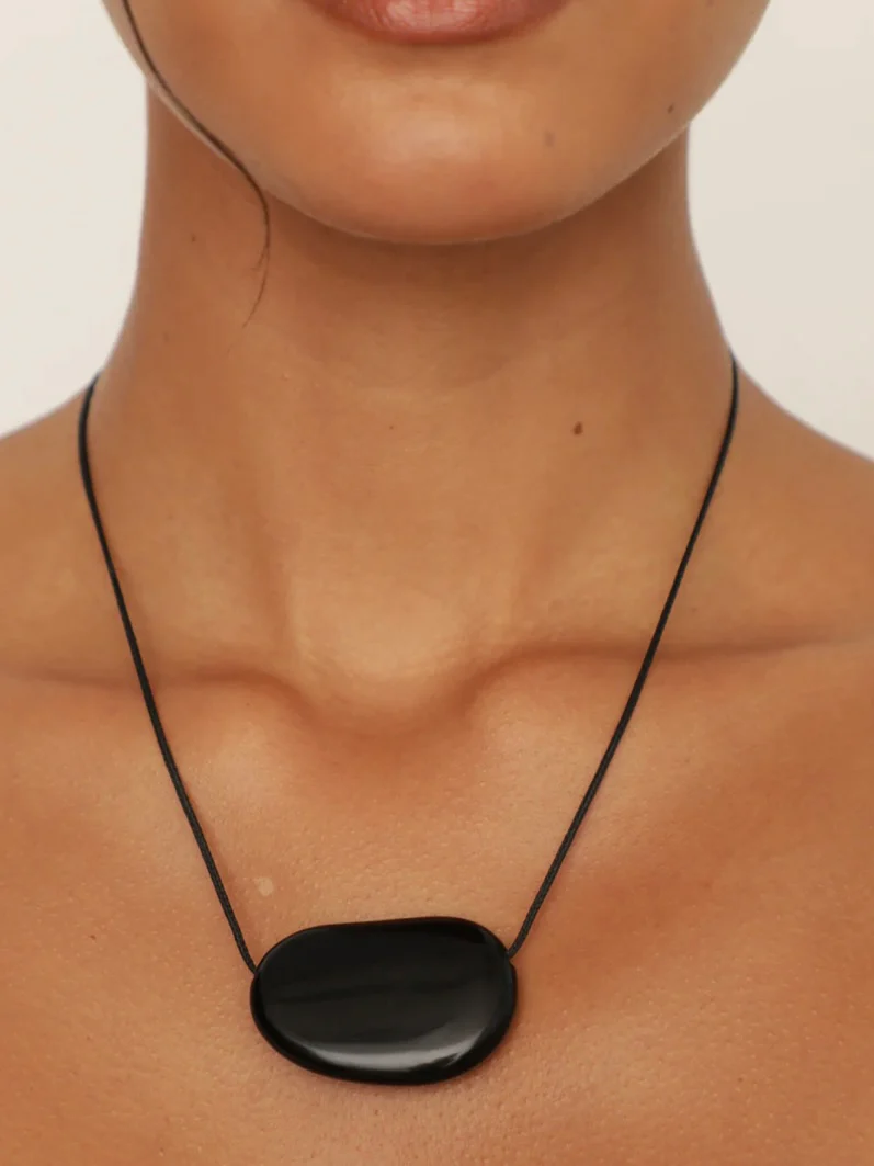 Julia Necklace in Black - Image 2