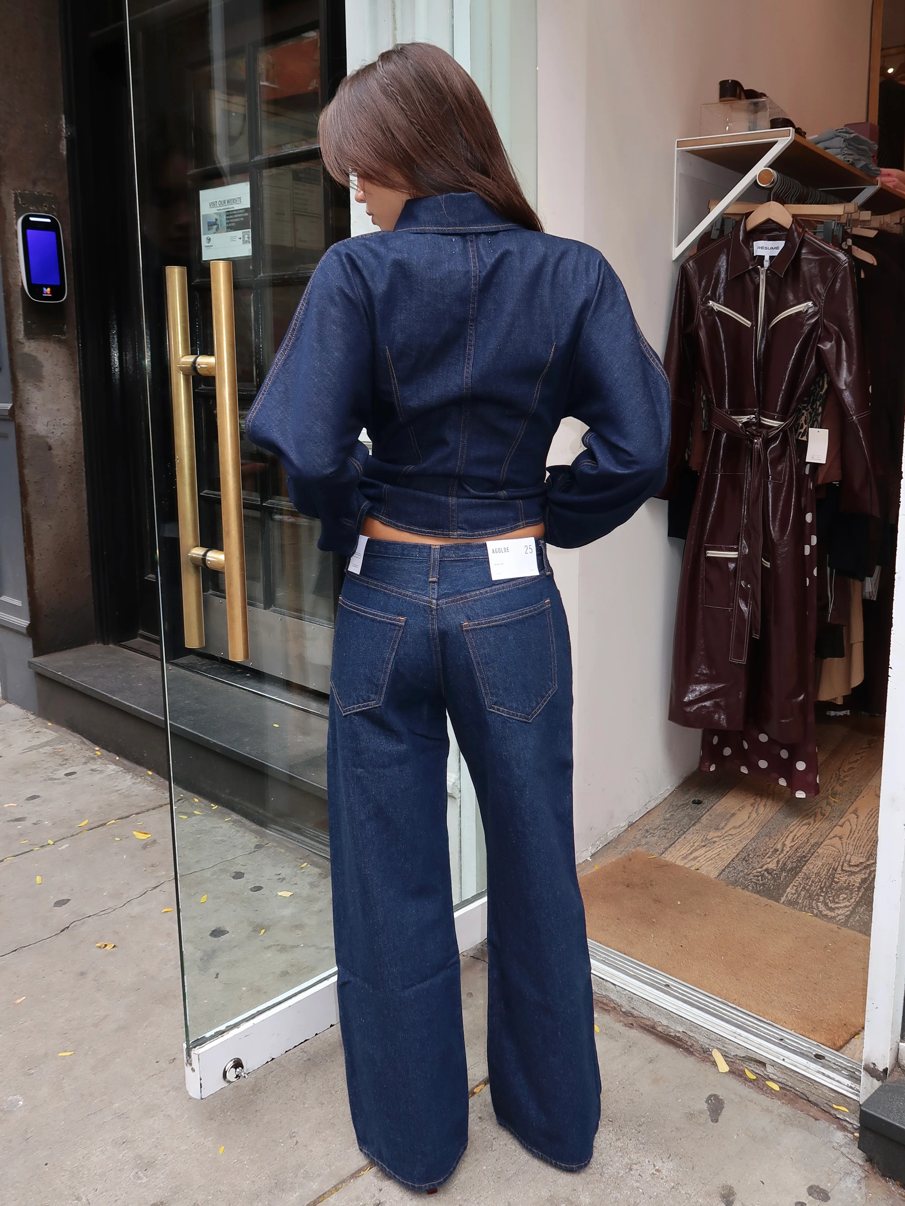 Keira Jean in Rinse - Image 3