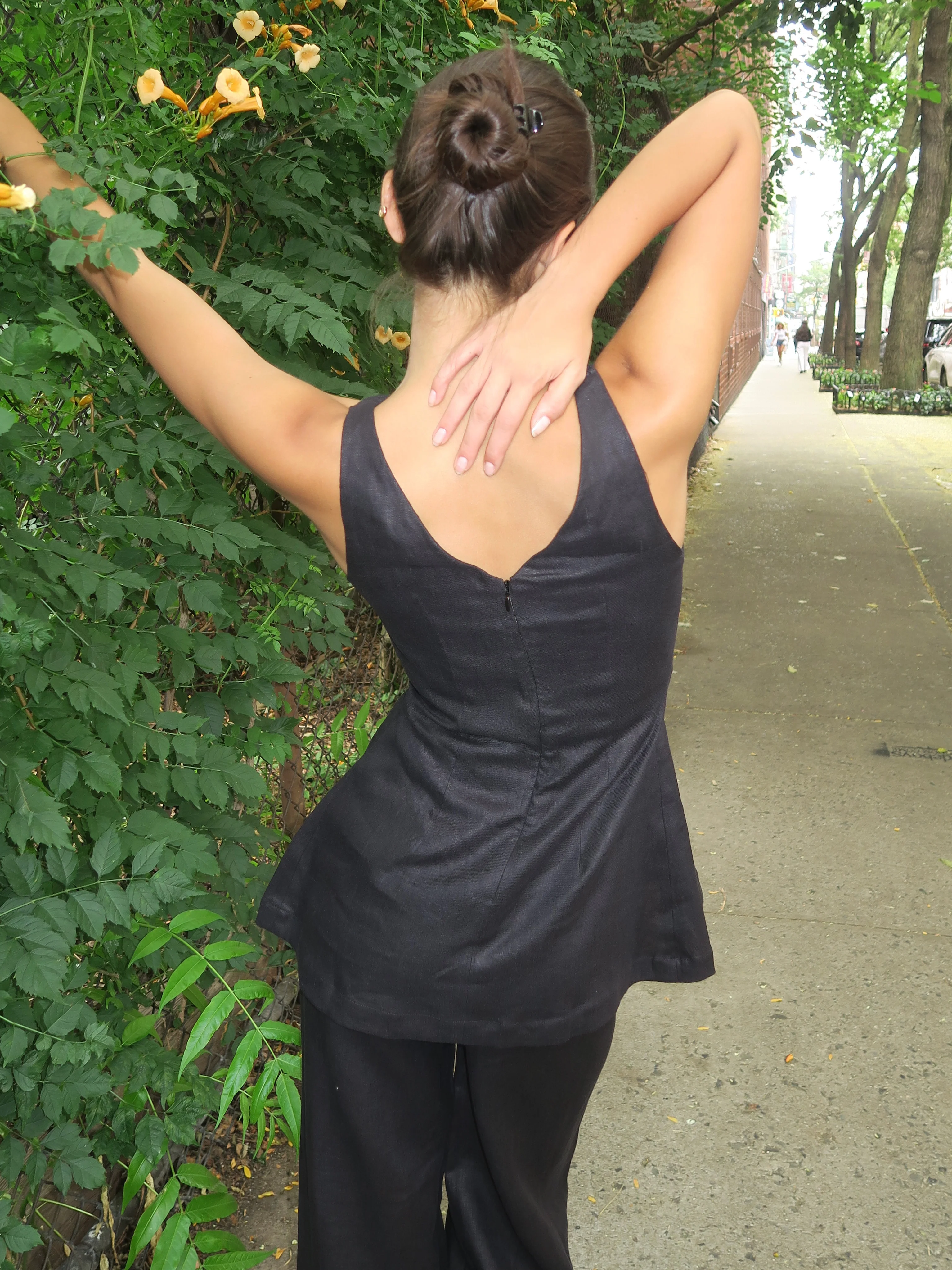 Lola Top in Black - Image 3