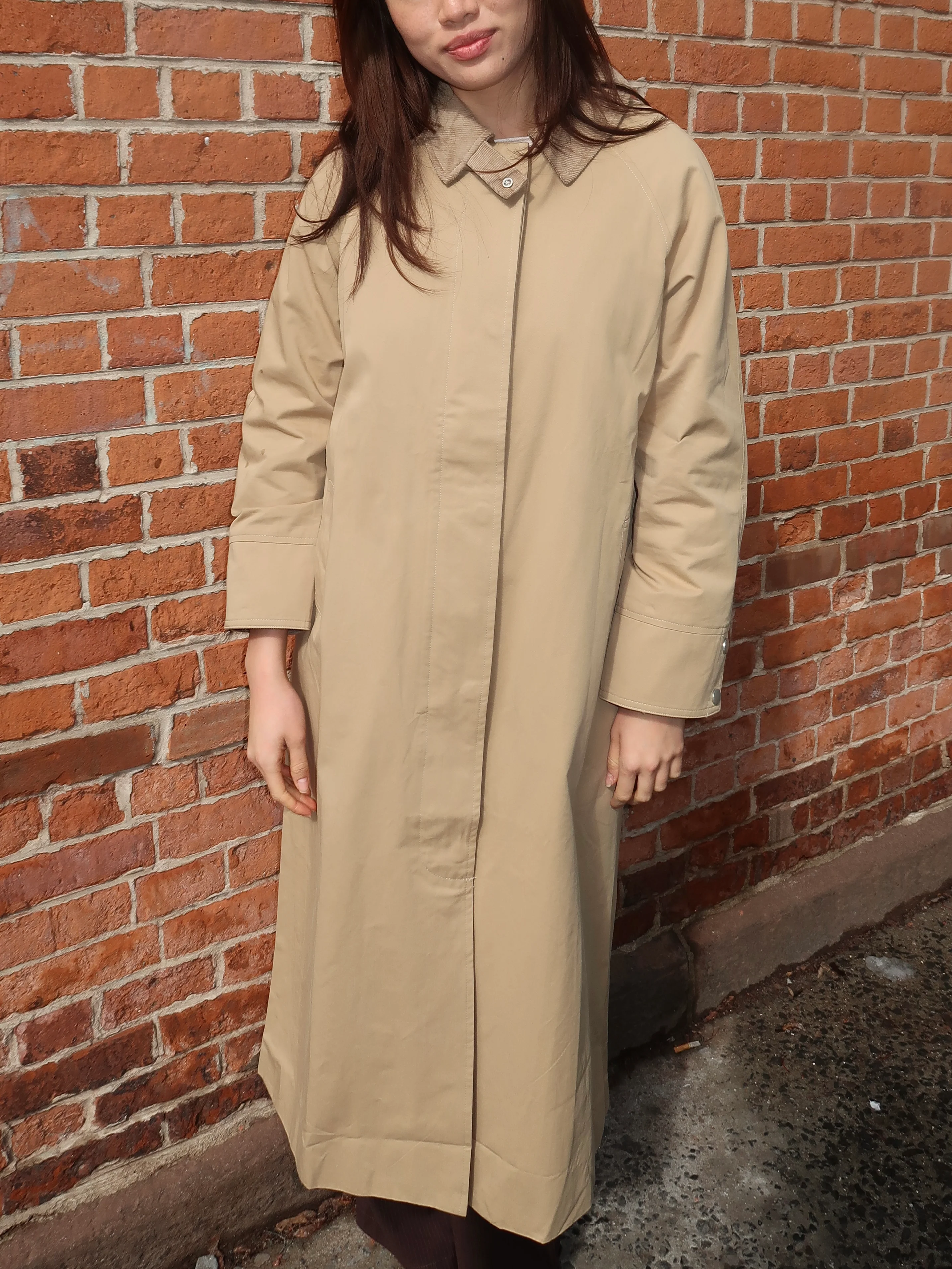 Melly Corduroy Collard Trench Coat in Khaki - Image 4