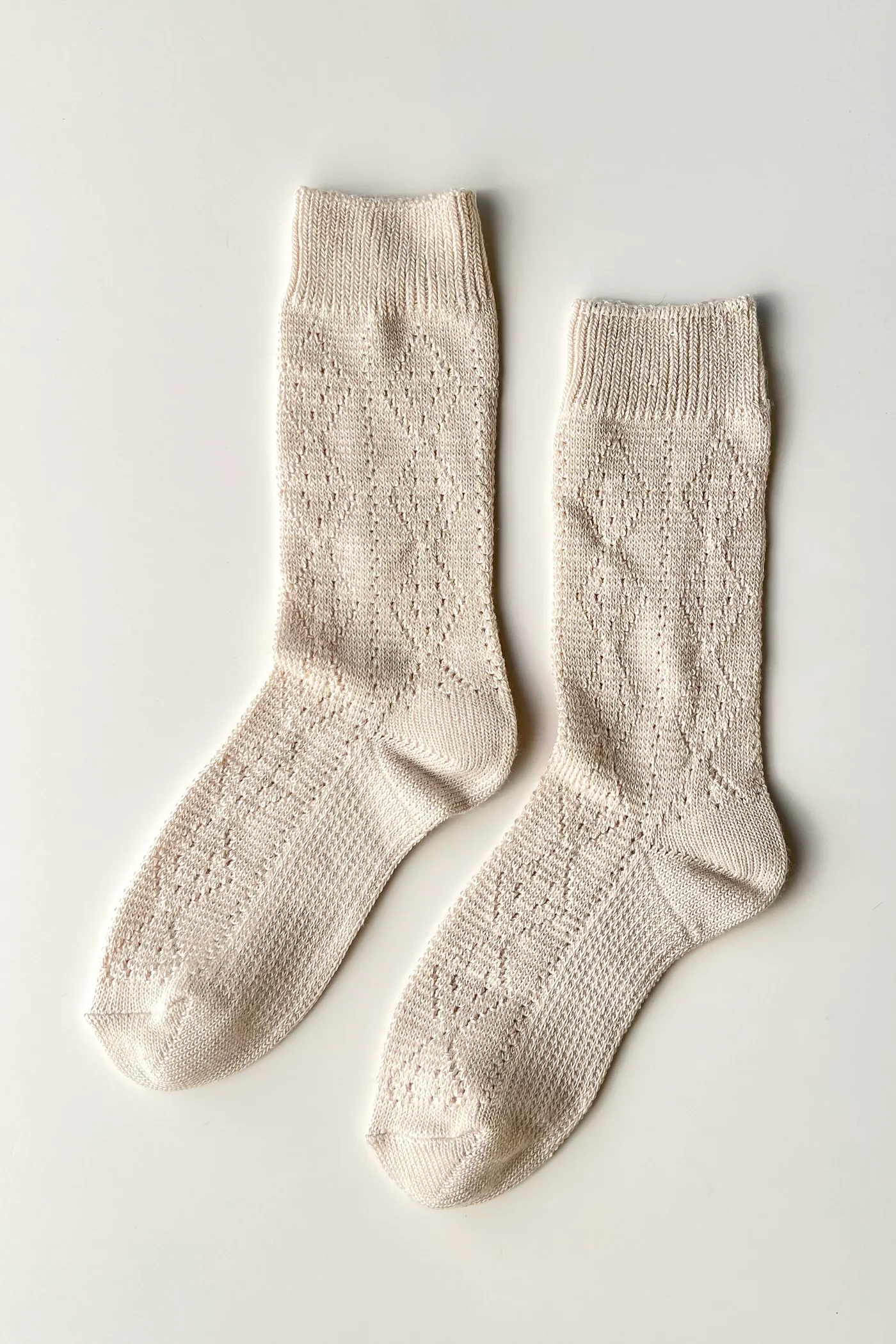 Modal Eyelet Socks in Oyster