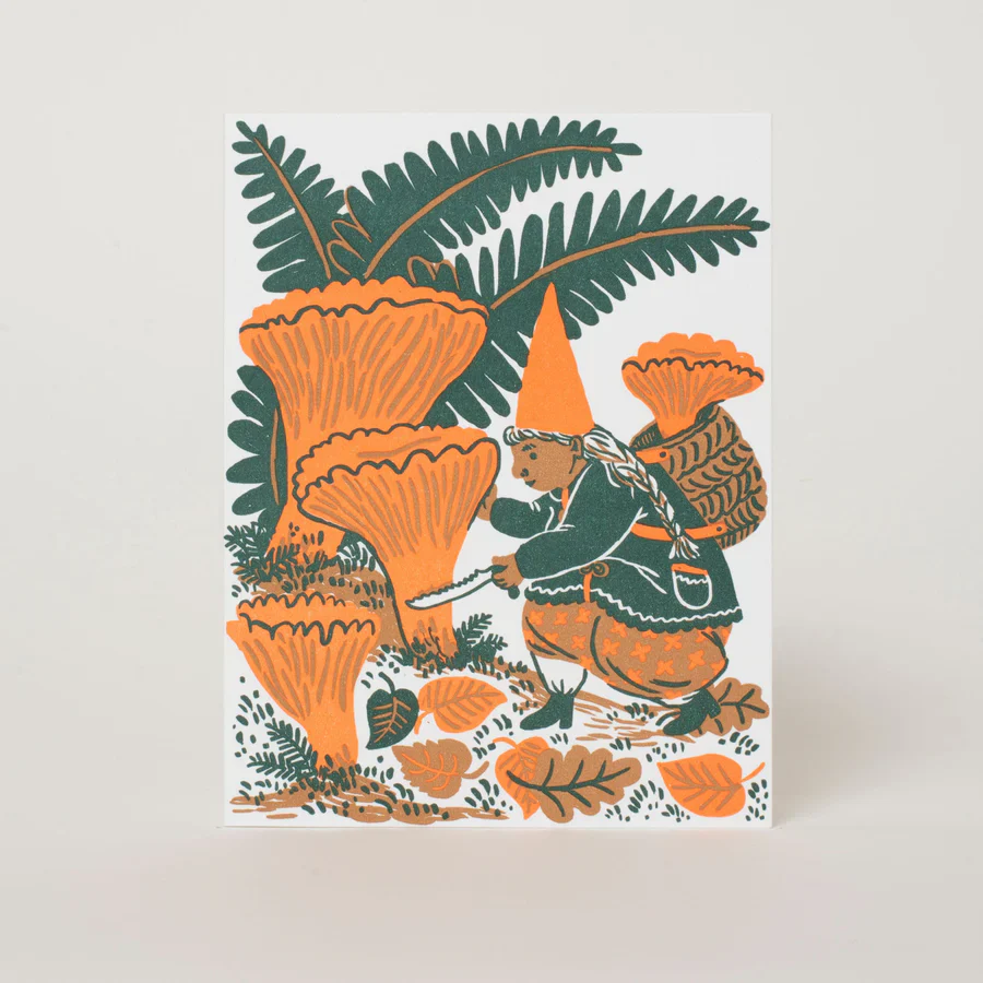 Mushroom Picking Gnome