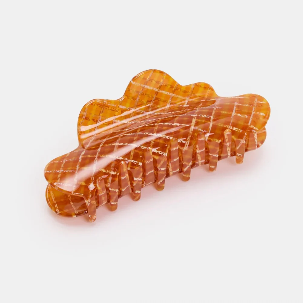 Nimbus Claw in Caramel Plaid
