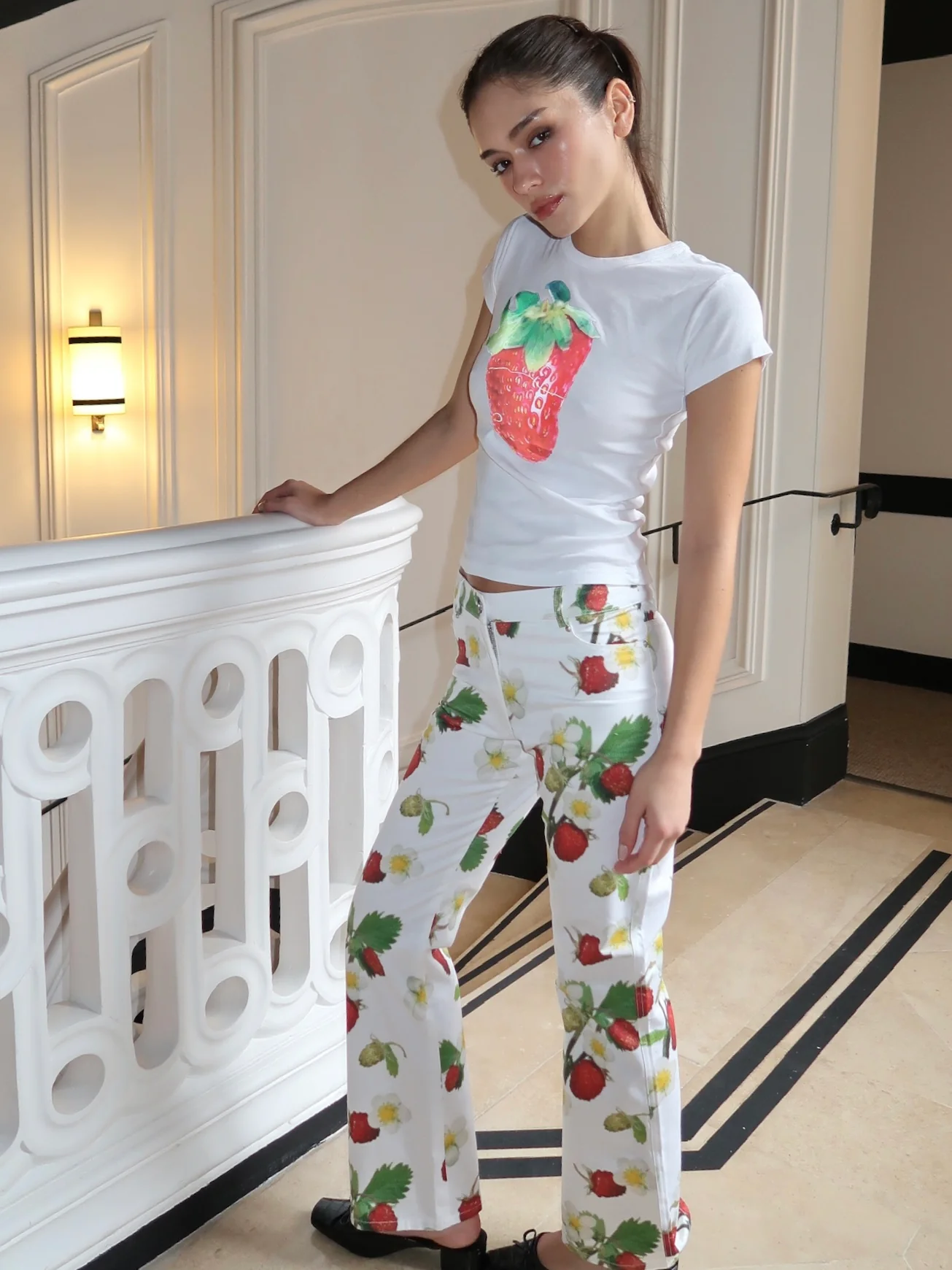 Printed Jeans in White Strawberry Blossom - Image 4