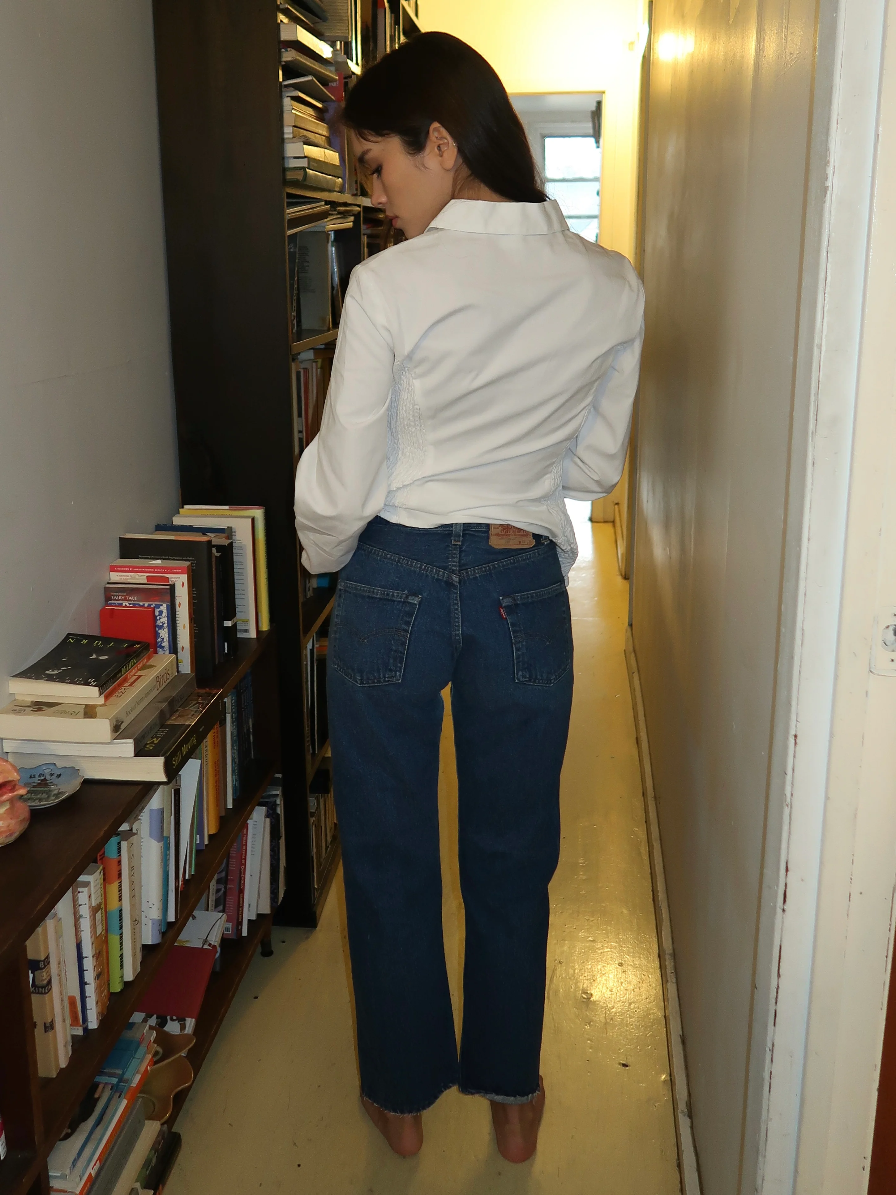 Relaxed Raw Hem Customs in Medium/Dark - Image 3