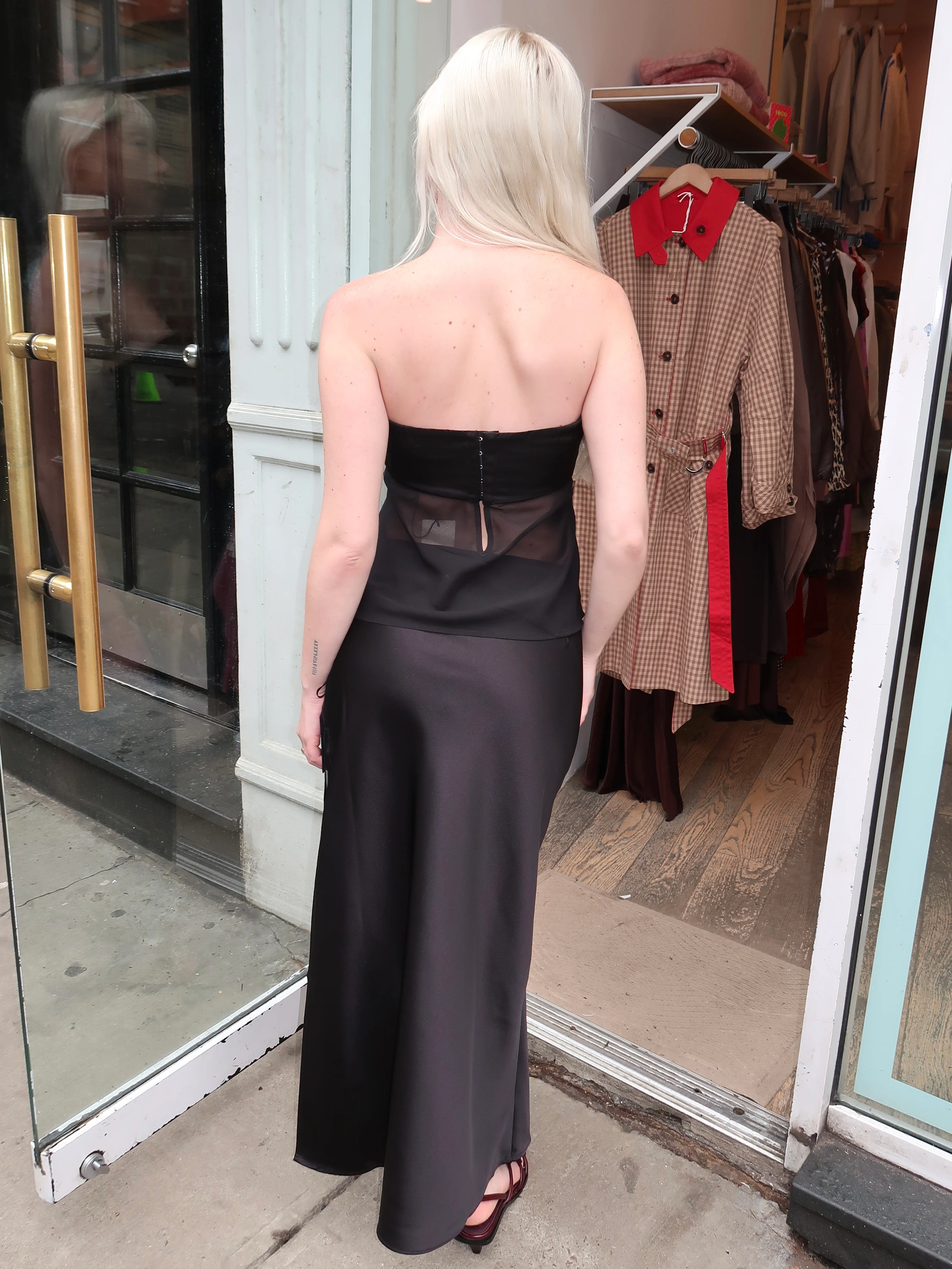 Ricky Midi Skirt in Black - Image 3