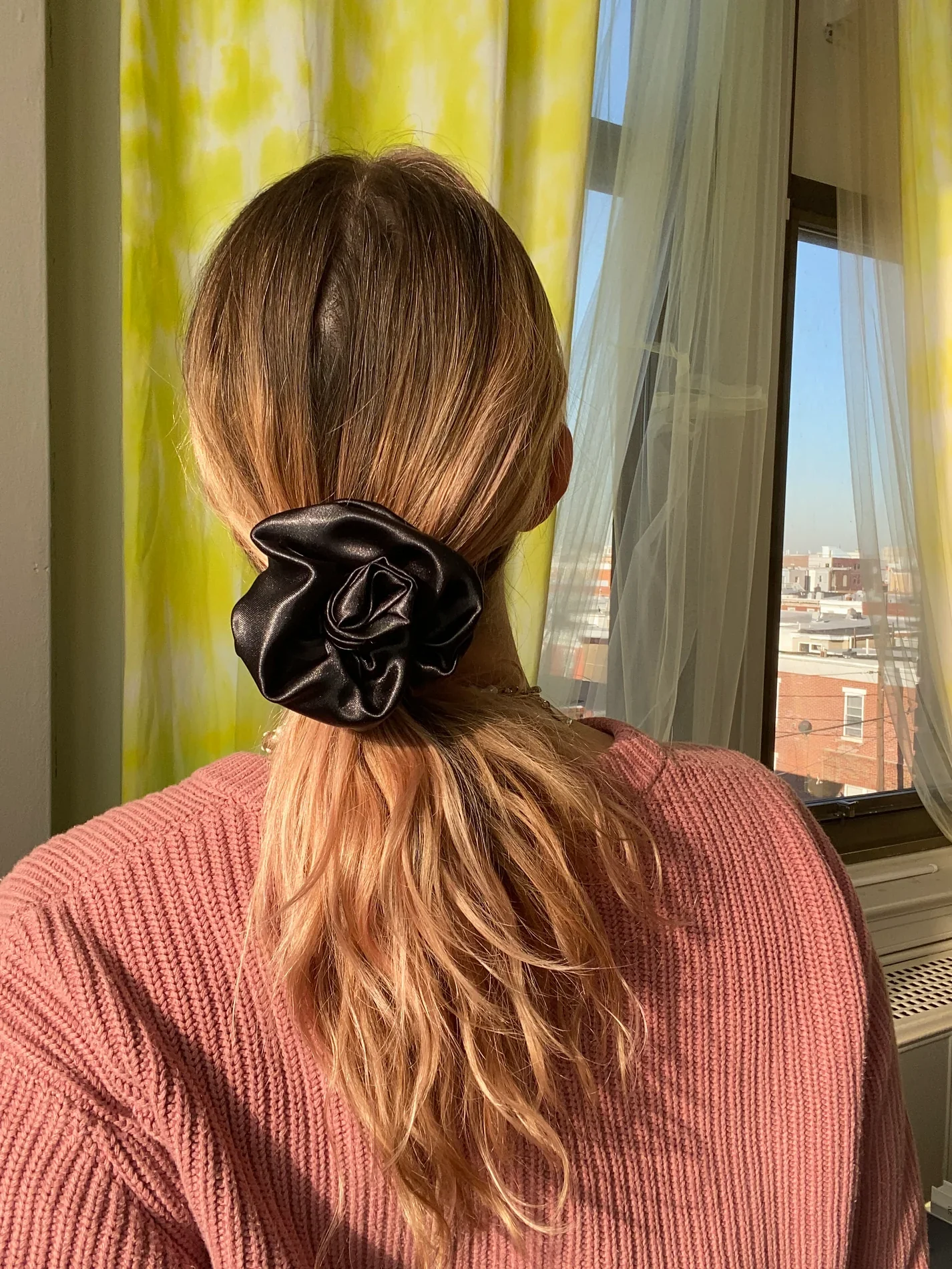 Rosette Scrunchie in Black - Image 5