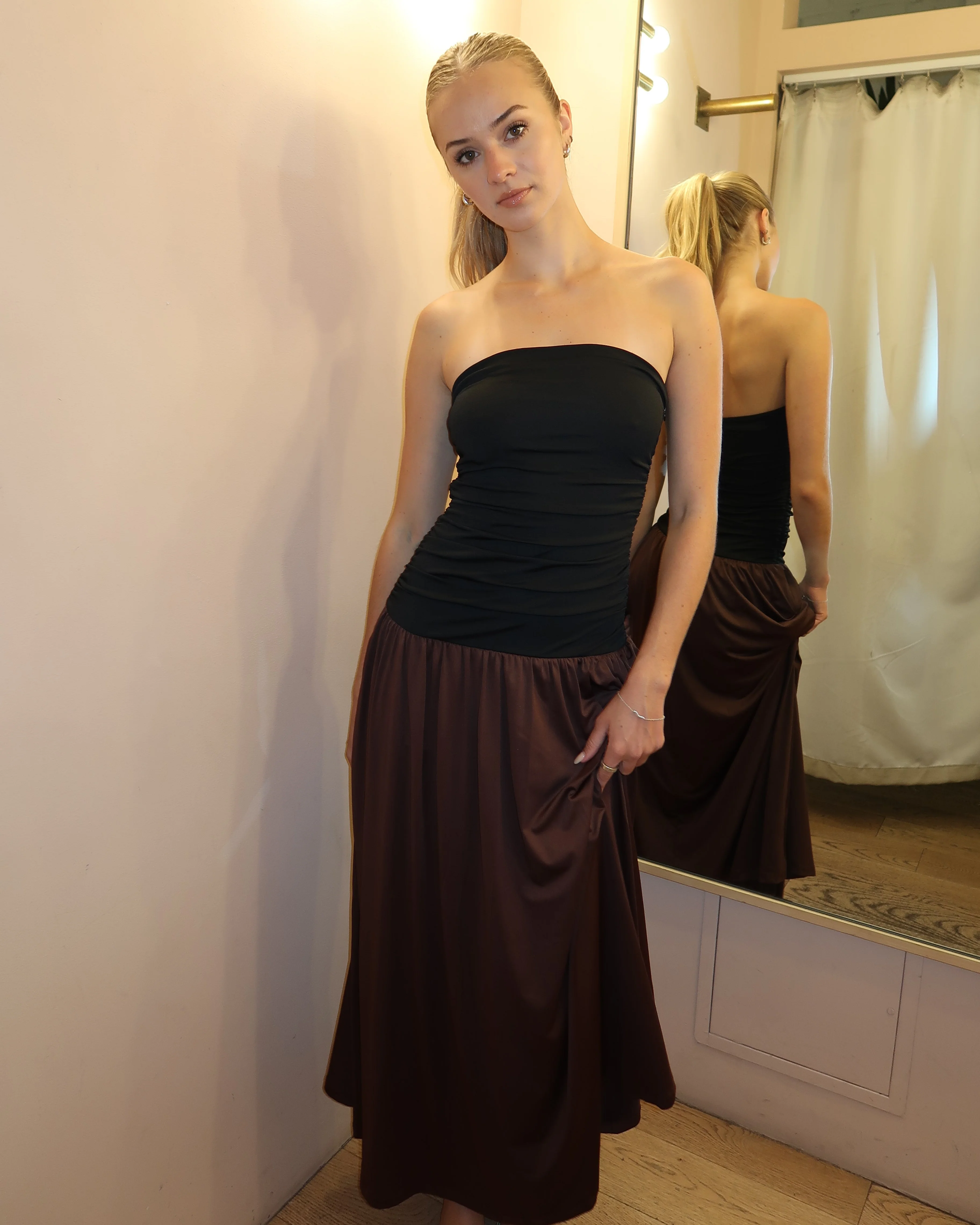 Santal Dress in Black & Brown - Image 4