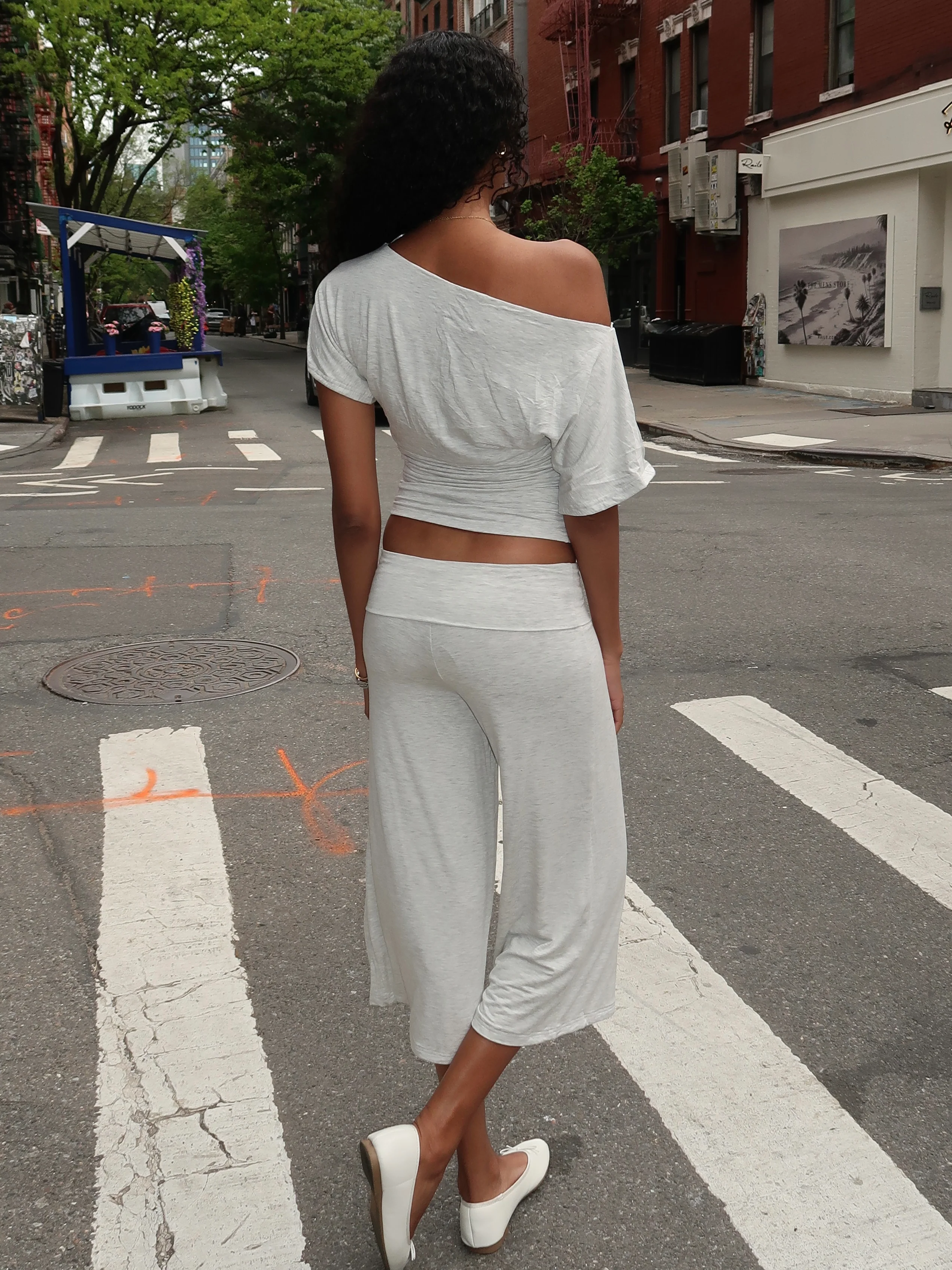 Saro Gaucho Pant in Heather White - Image 3