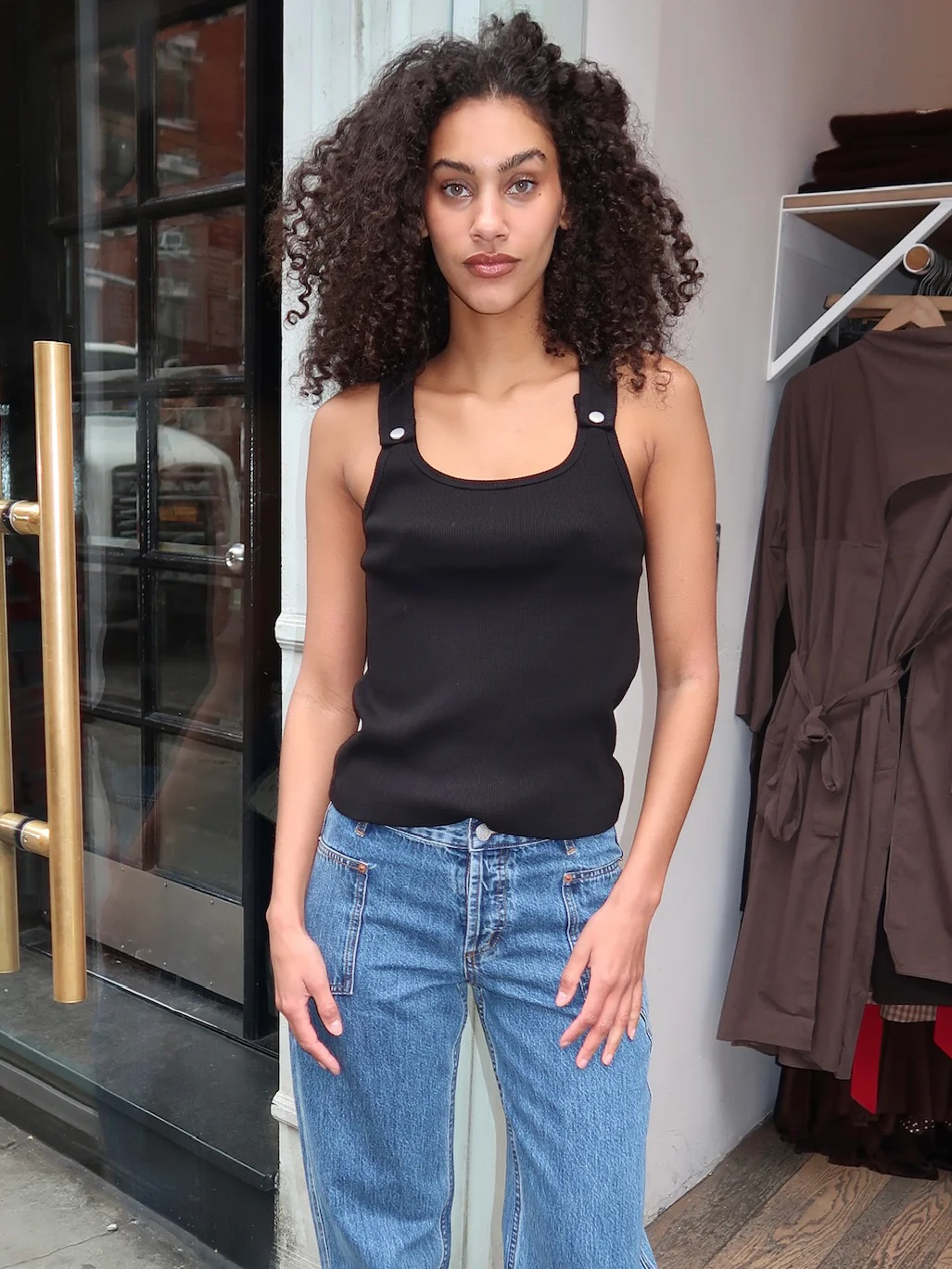 Snap Tank in Black