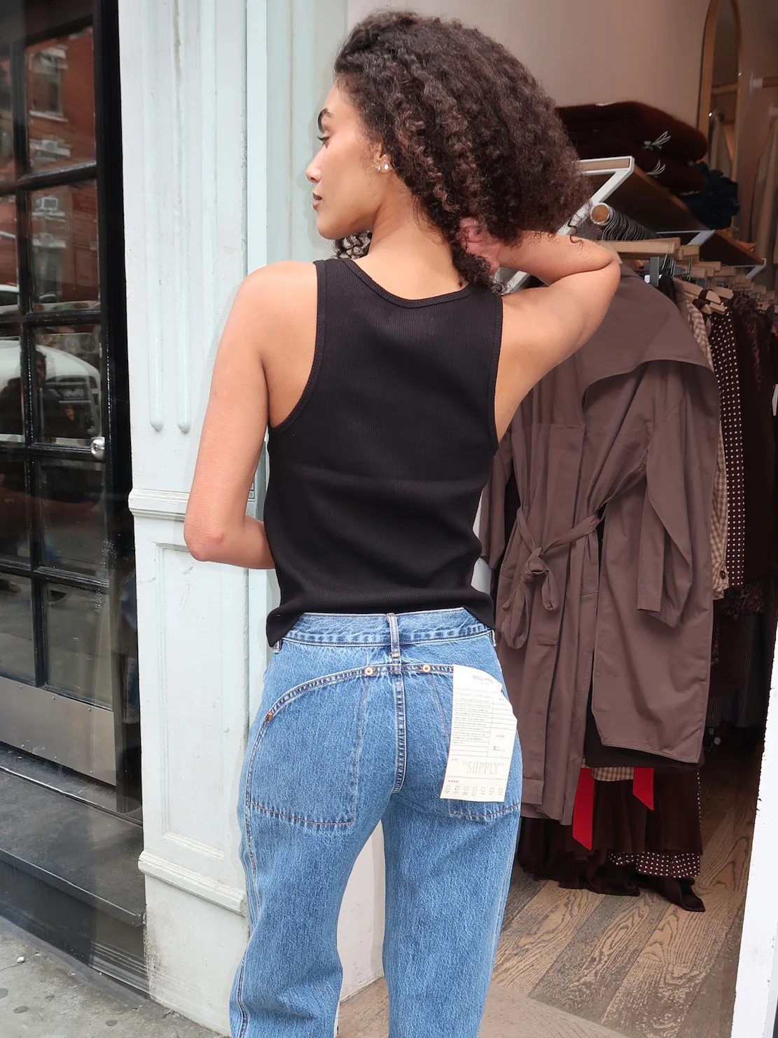 Snap Tank in Black - Image 3