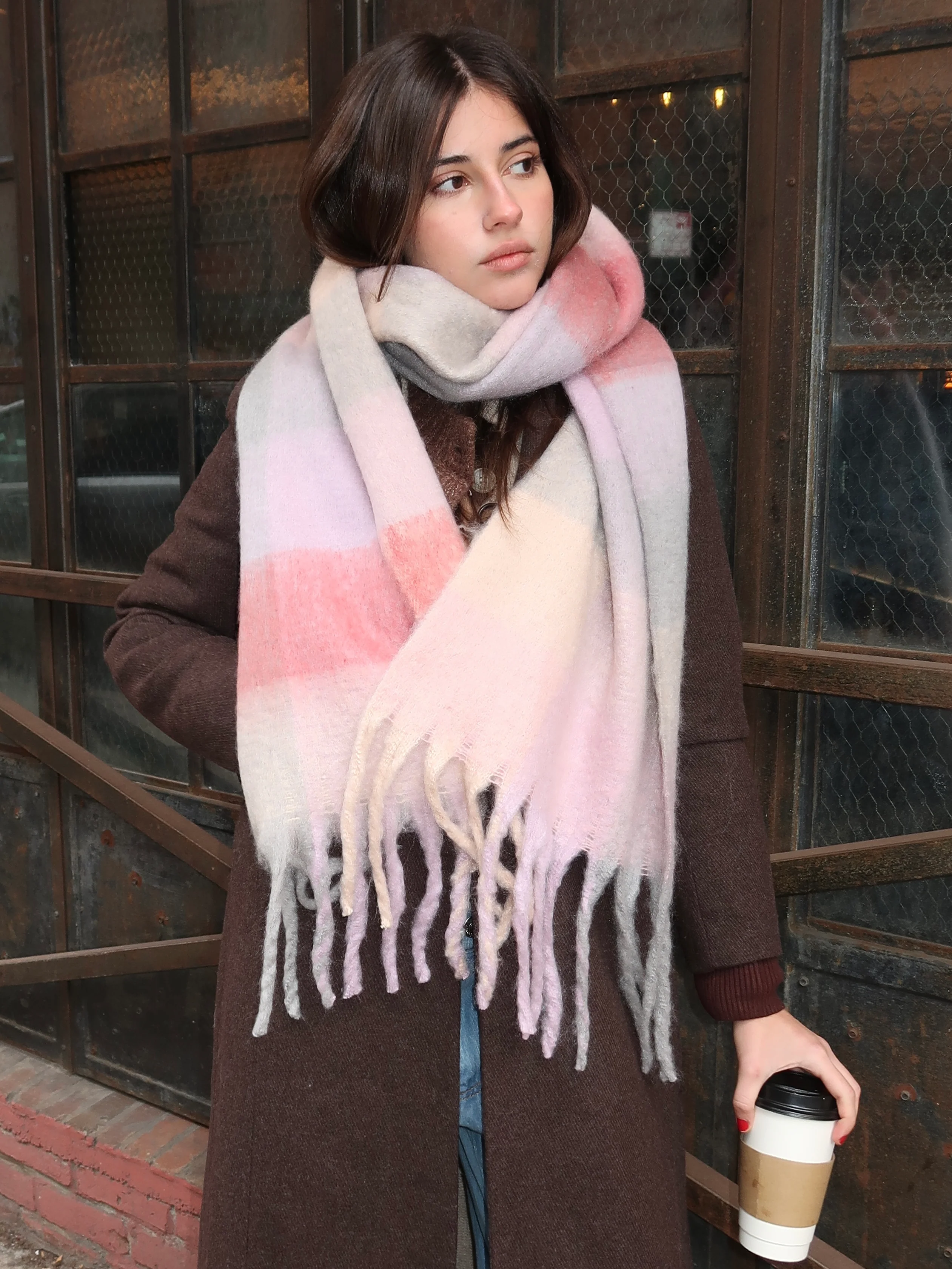 Sweetheart Scarf in Light Pink