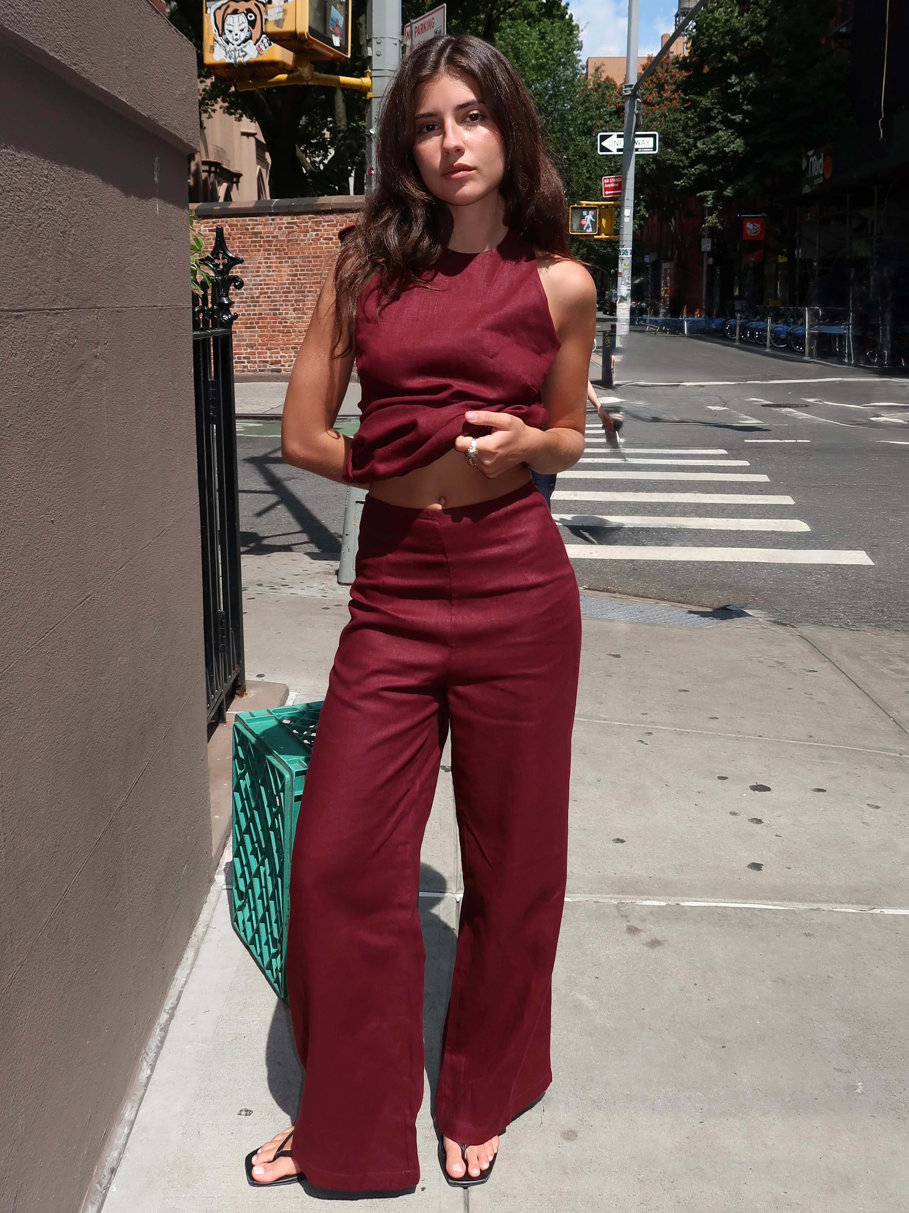 Syna Pant in Bordeaux - Image 2