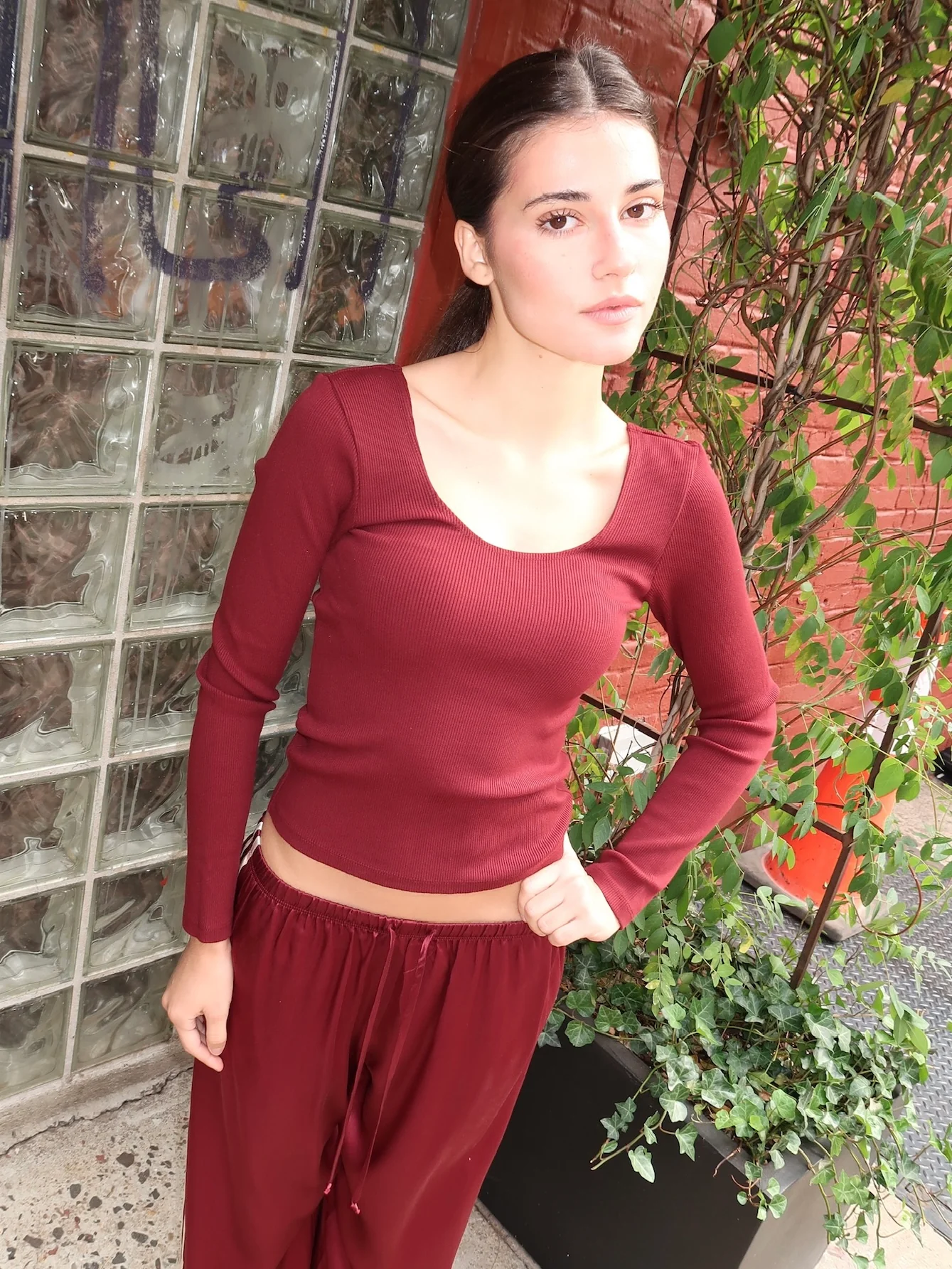 The Rib Scoop Long Sleeve in Oxblood - Image 4