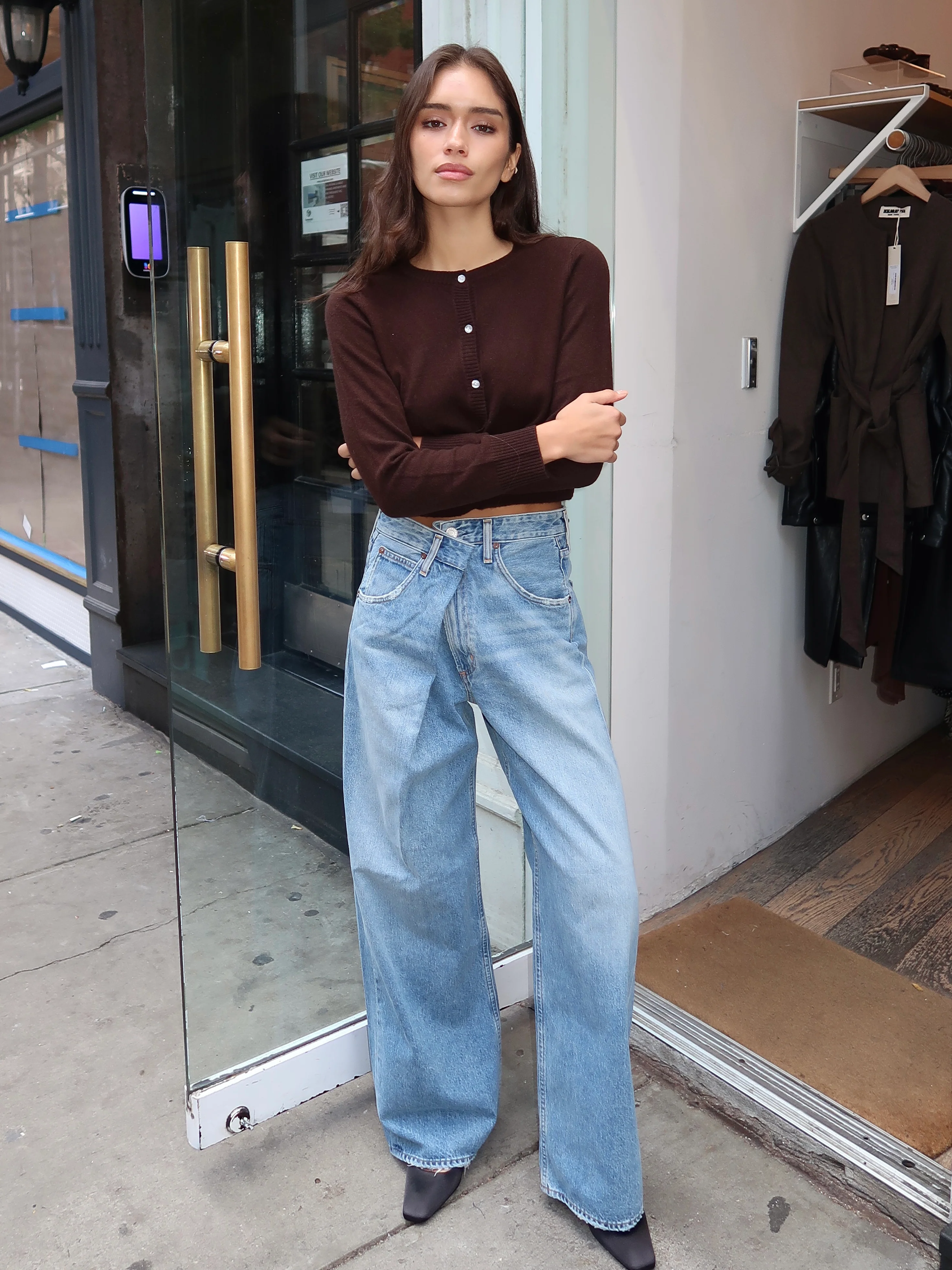 Vana Fold Jean in Mantra - Image 4