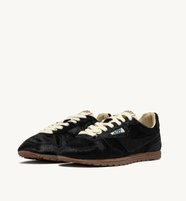 Windspin Low in Pony Black - Image 2