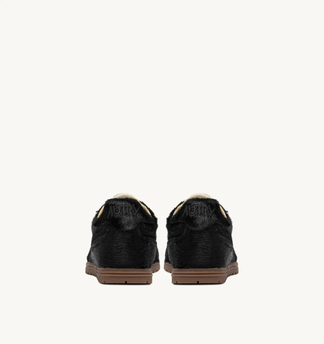 Windspin Low in Pony Black - Image 3