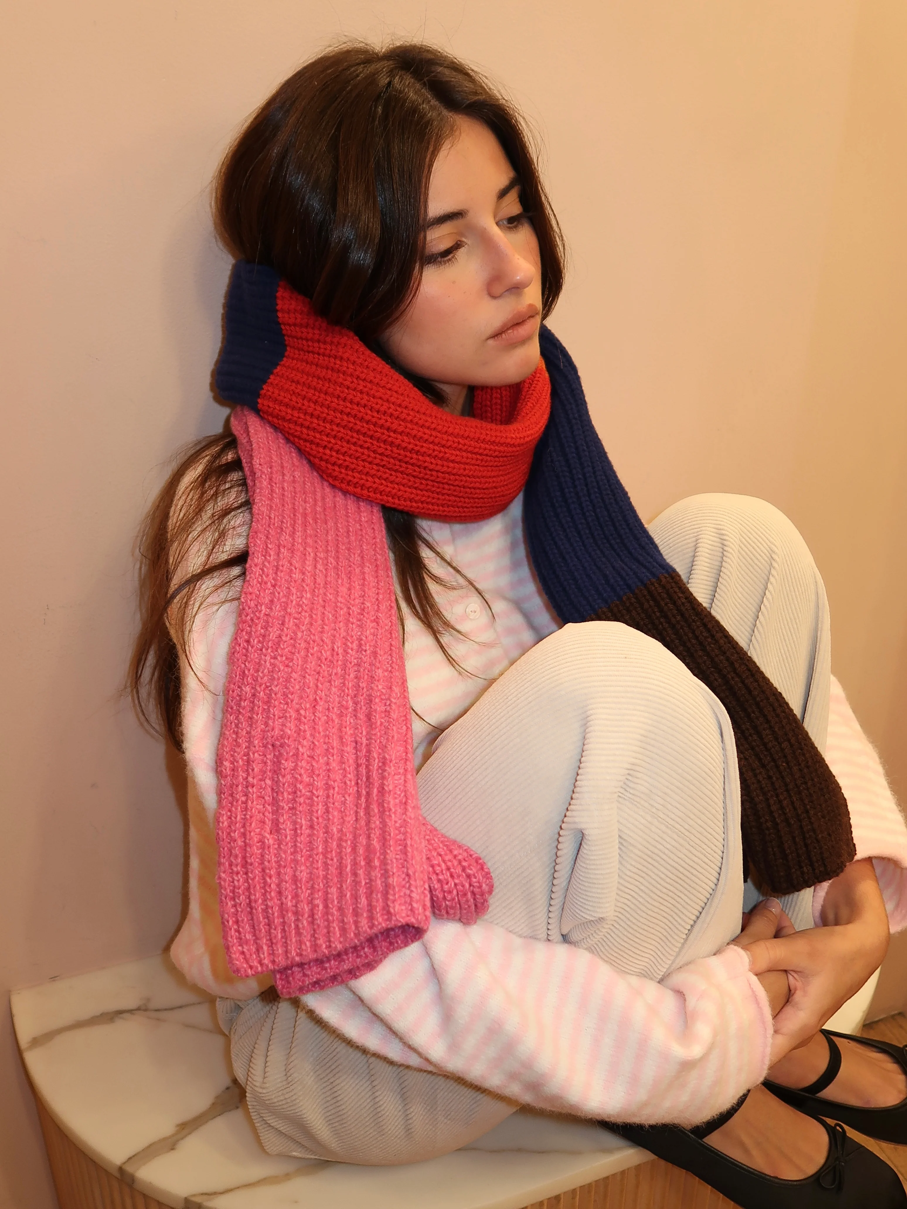 Yellowstone Ghede Scarf in Multicolor - Image 4
